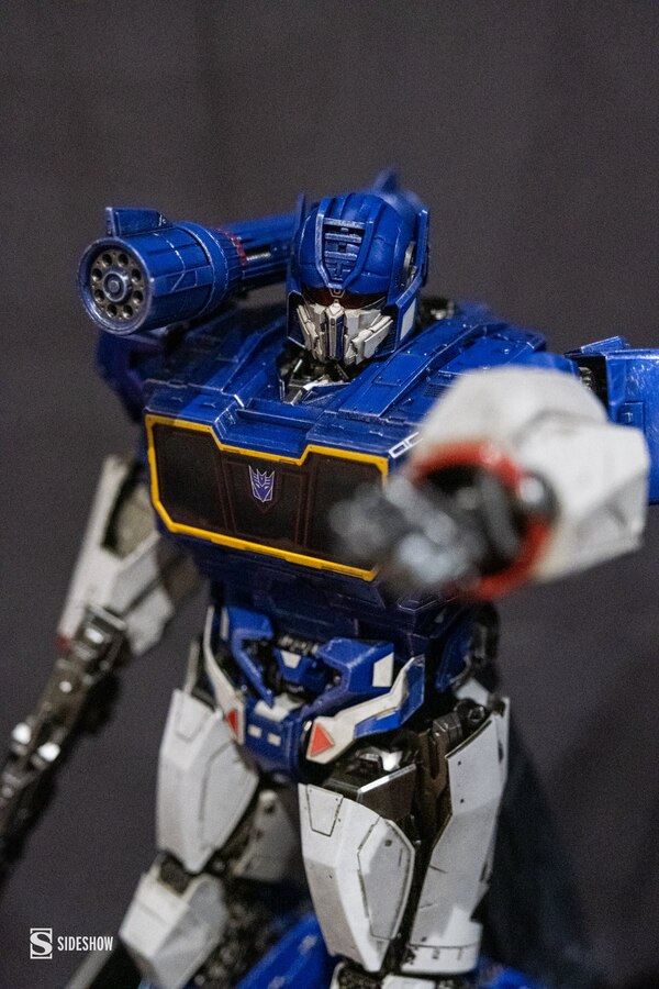 SDCC 2022   Sideshow Collectibles Soundwave Image  (5 of 5)